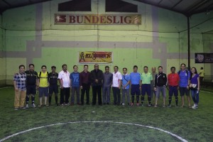 Majukan Futsal, para pengurus,pantia dan wasit saat foto bersama